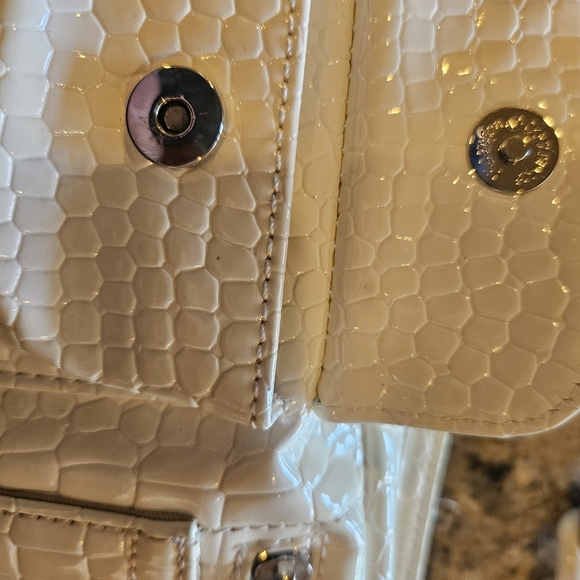 HVISK Designer Caman Cream hip pack bag purse - Picture 7 of 7